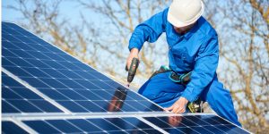 Installation Maintenance Panneaux Solaires Photovoltaïques à Saint-Amans-Valtoret